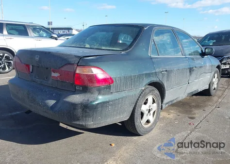 2000 Honda Accord 3.0 Ex из США, поврежденный, VIN 1HGCG165XYA066886